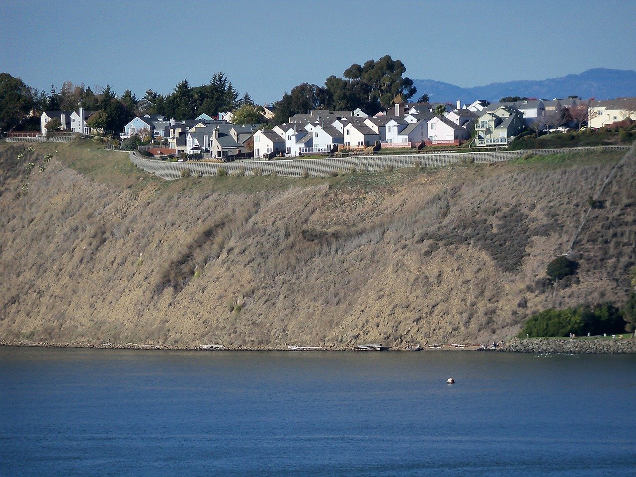 Vallejo, Home City of CA Groundskeeper in $289M Roundup Verdict, Will Continue to Use Glyphosate